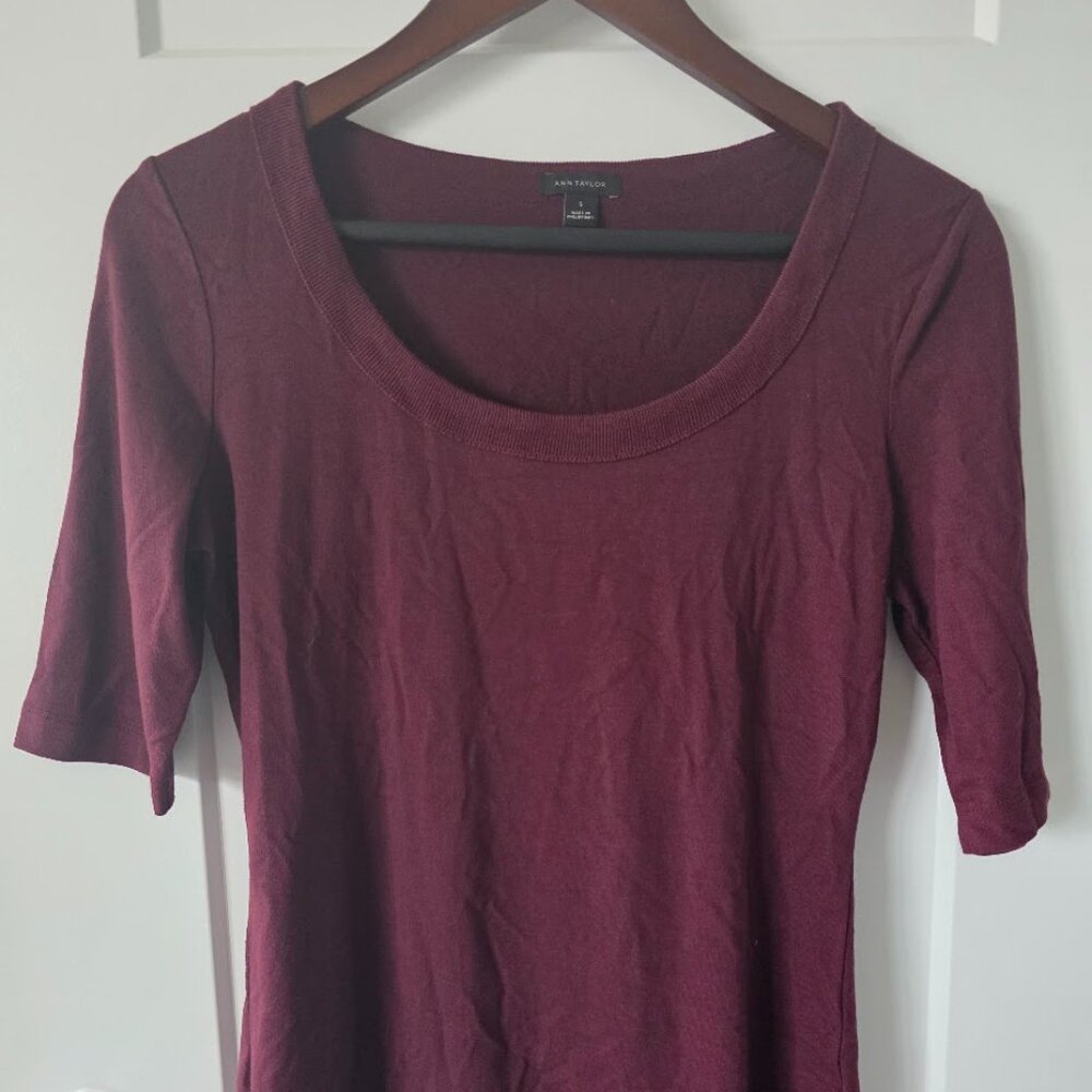 Ann Taylor Burgundy Work Top S